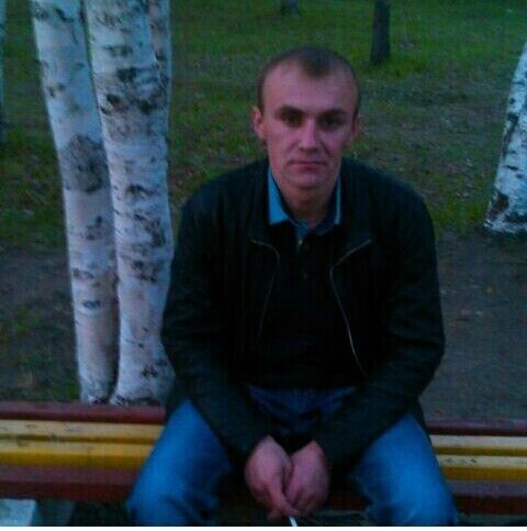  34356808  Dmitriy, 47 ,    
