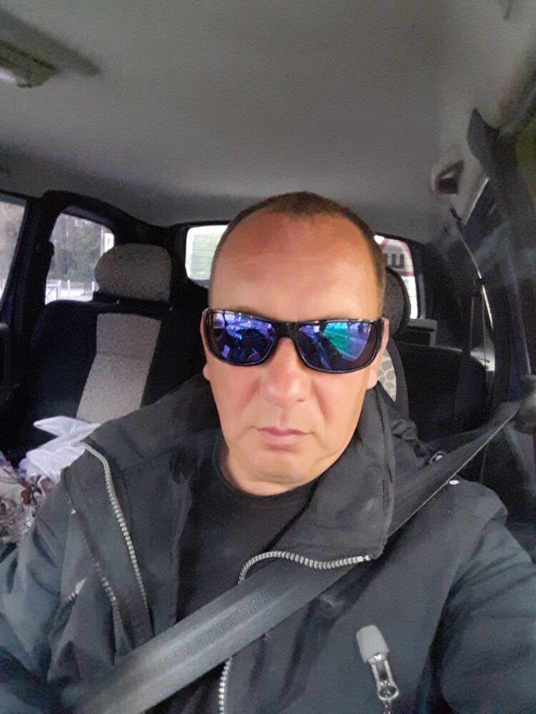  28282108  , 51 ,    