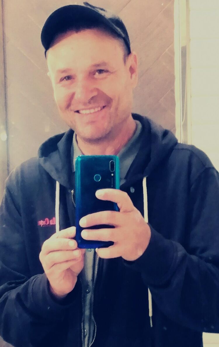  43703668  , 46 ,    