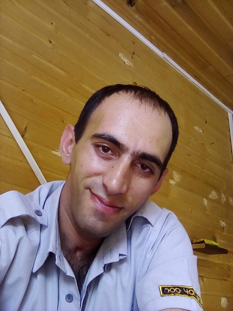  ,   Halis, 37 ,   ,   , c 