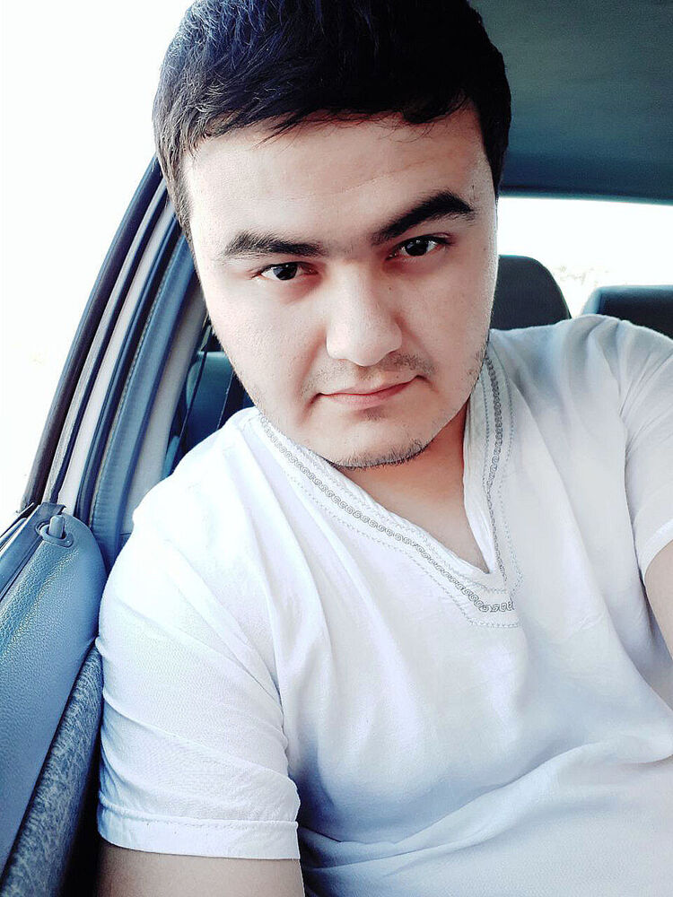  ,   Rawid, 32 ,   ,   , c 
