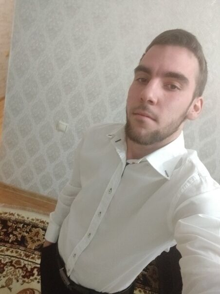  40769918  , 27 ,    