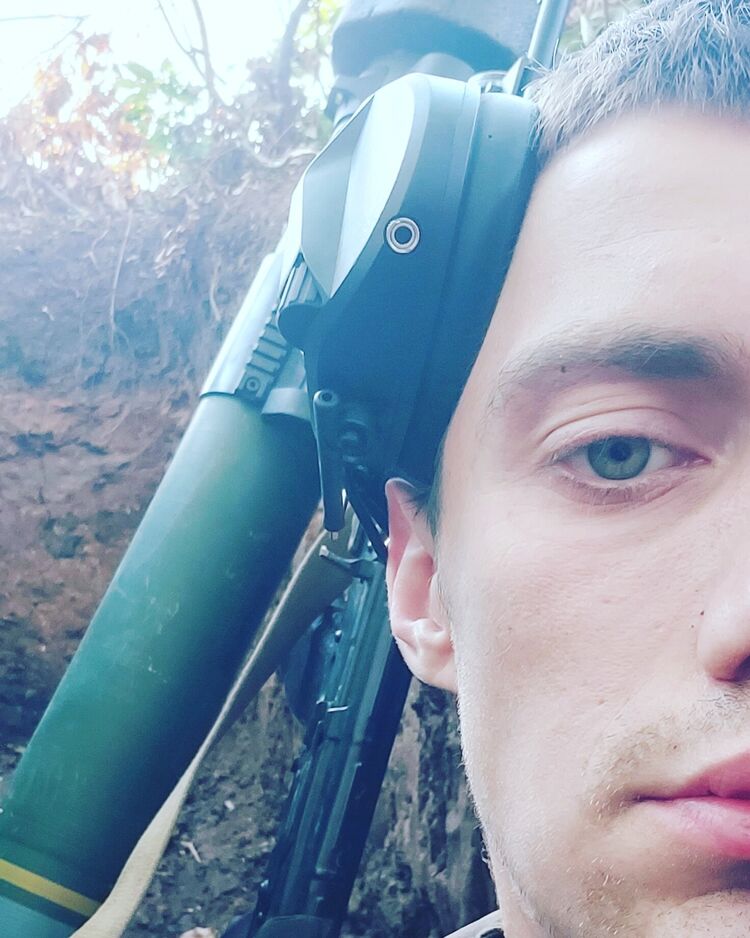  28969178  Andree, 33 ,    