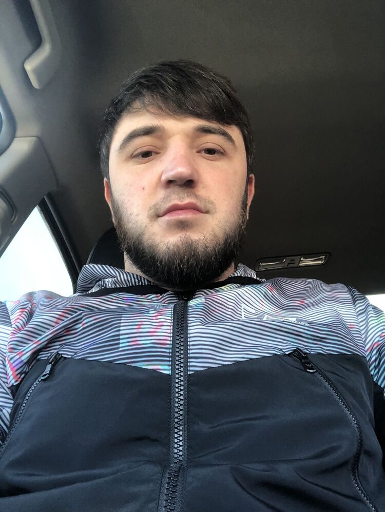  34307048  Arsen, 33 ,    