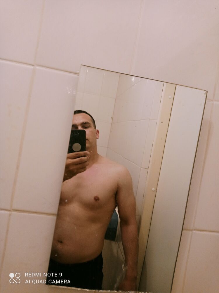  28465678  , 33 ,    -