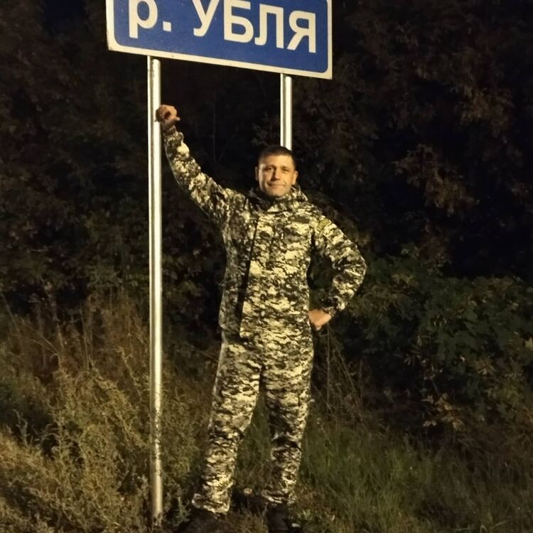  23952268  , 44 ,    