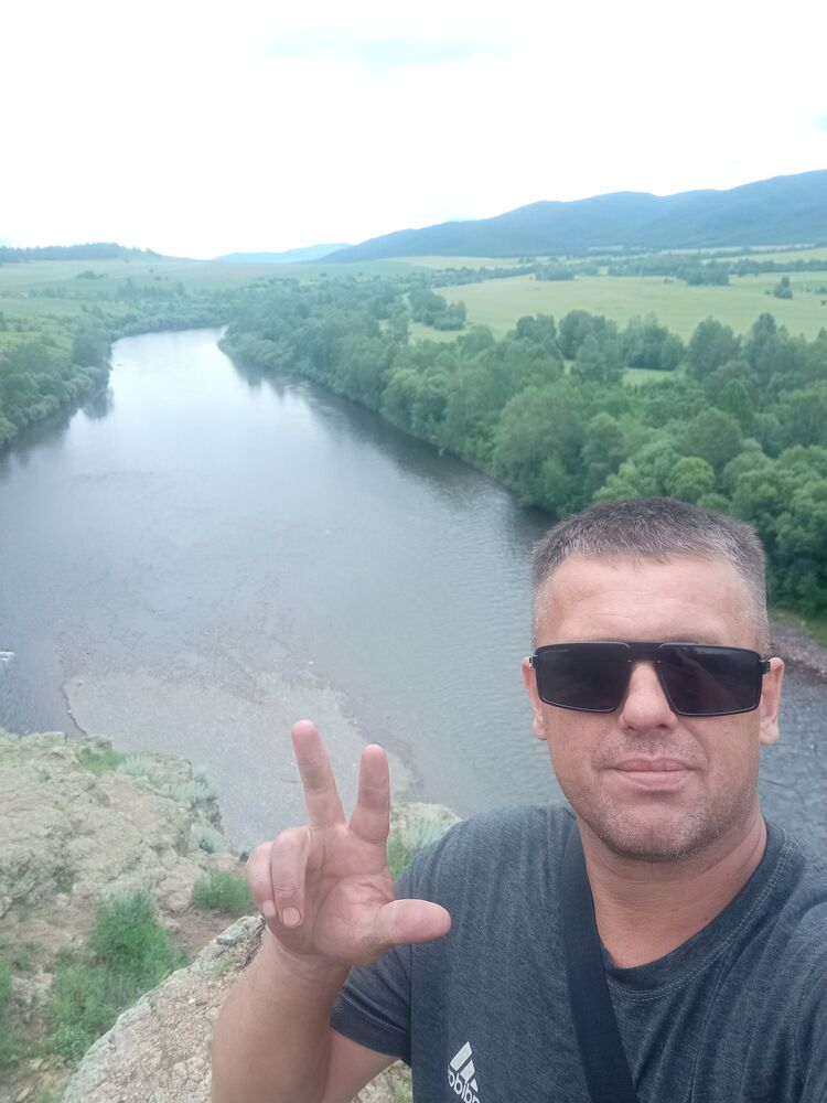  52977418  , 40 ,    -