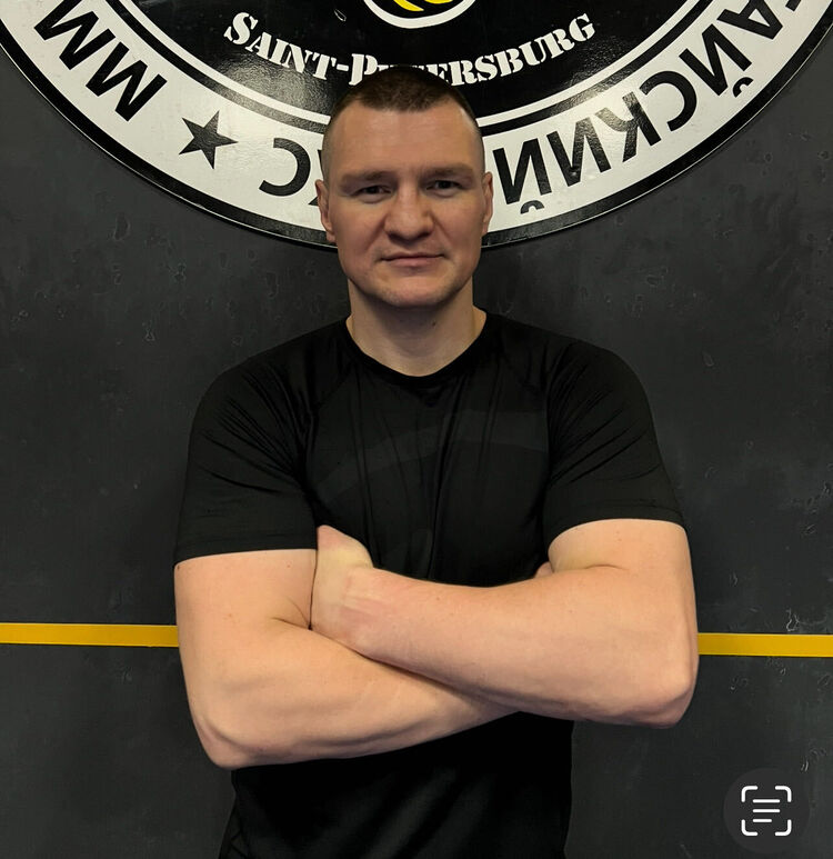  54318238  , 37 ,    -