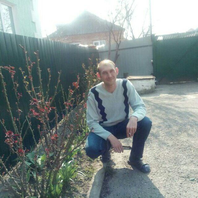  ,   Sergey, 39 ,   ,   