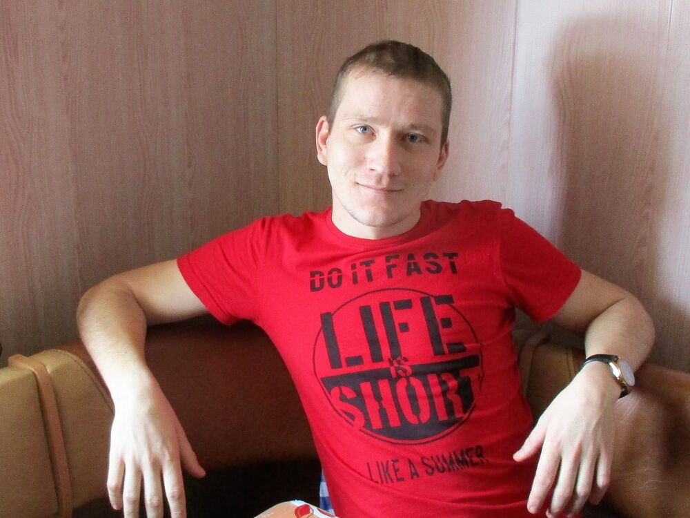  ,   Mikhail, 36 ,   ,   , c , 