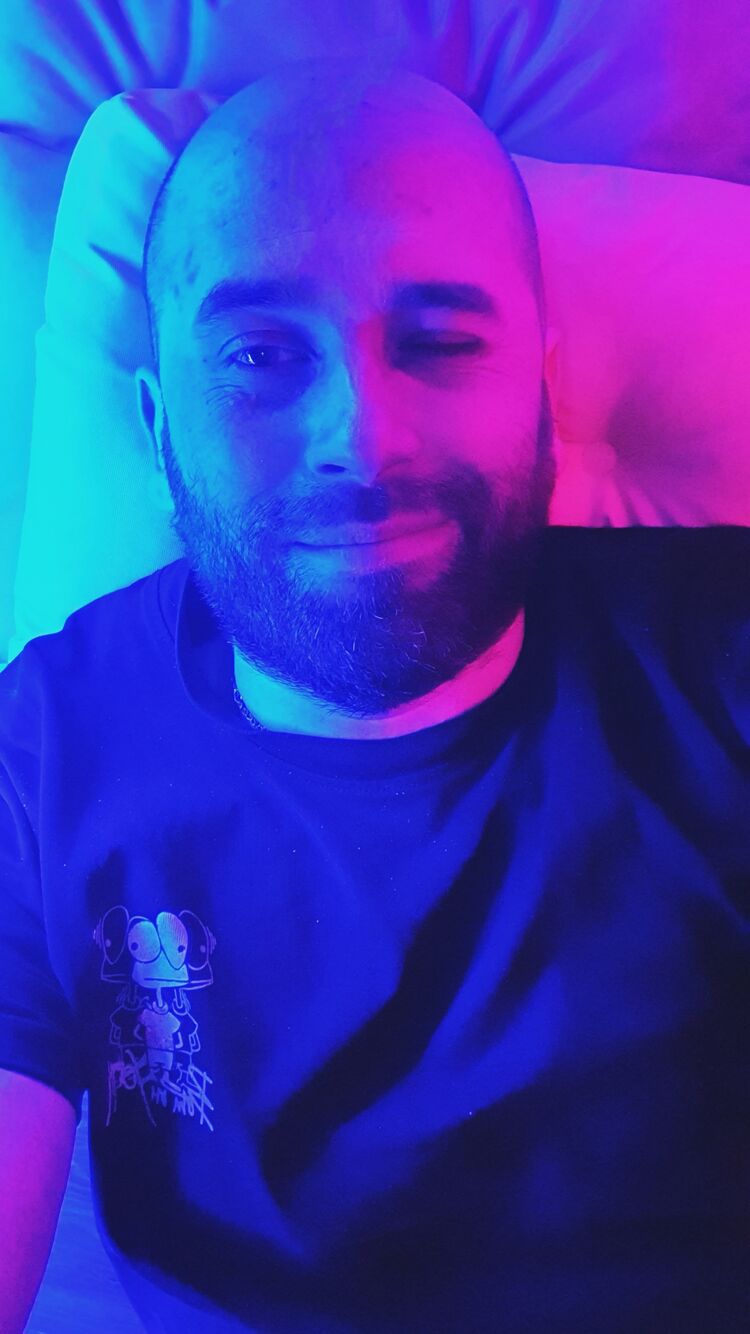  47003208  , 35 ,    -