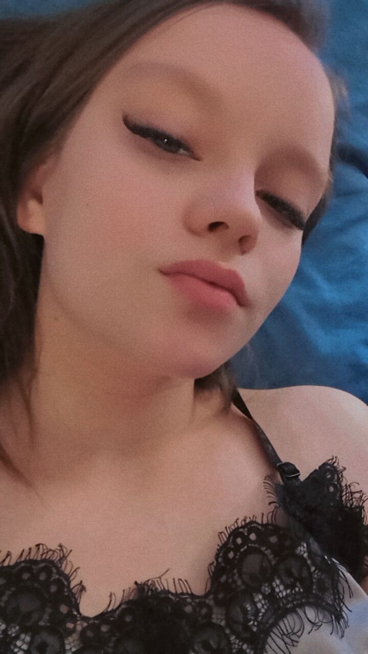  34289678  Veronika, 20 ,    