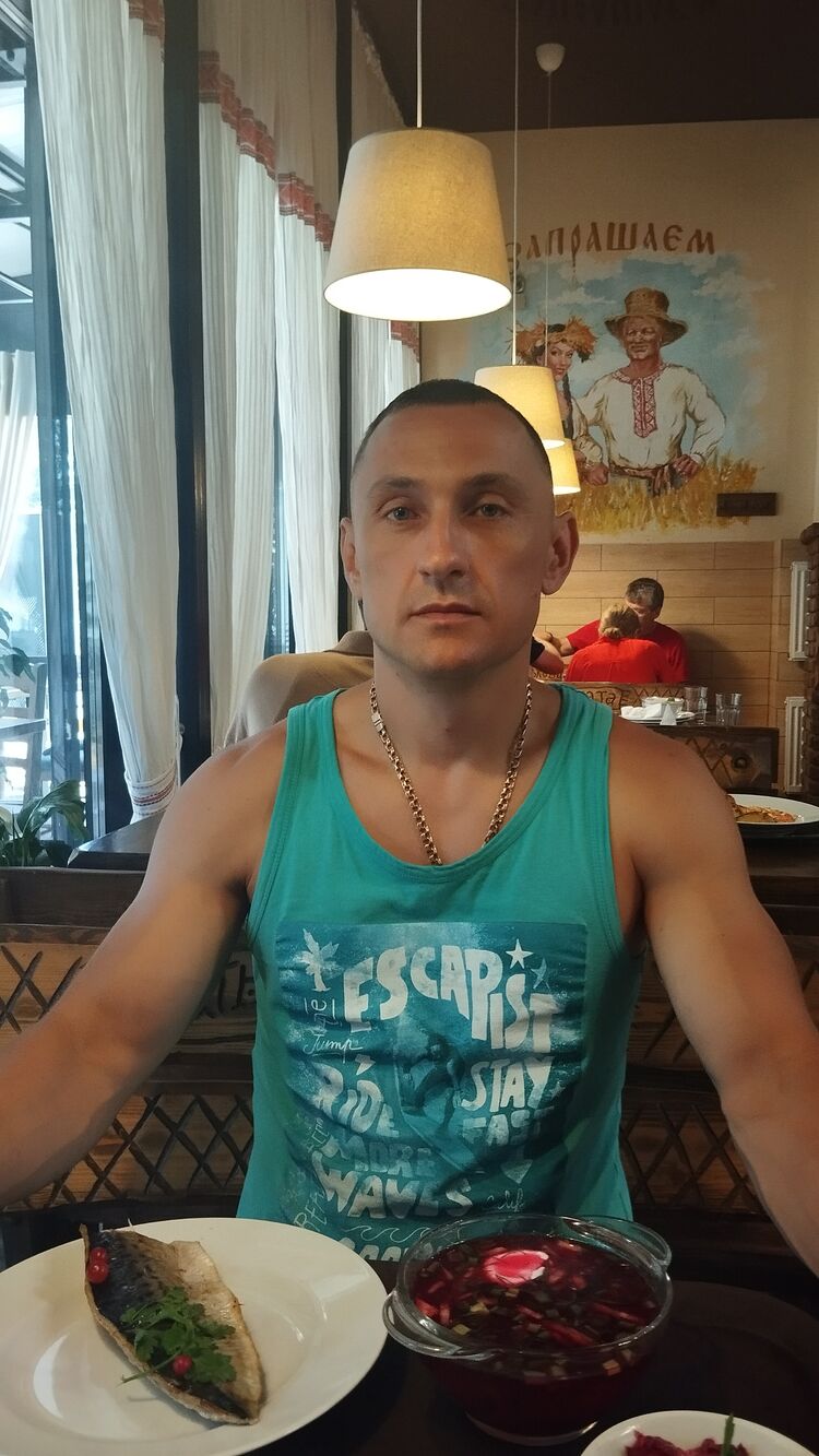  53321678  , 41 ,    