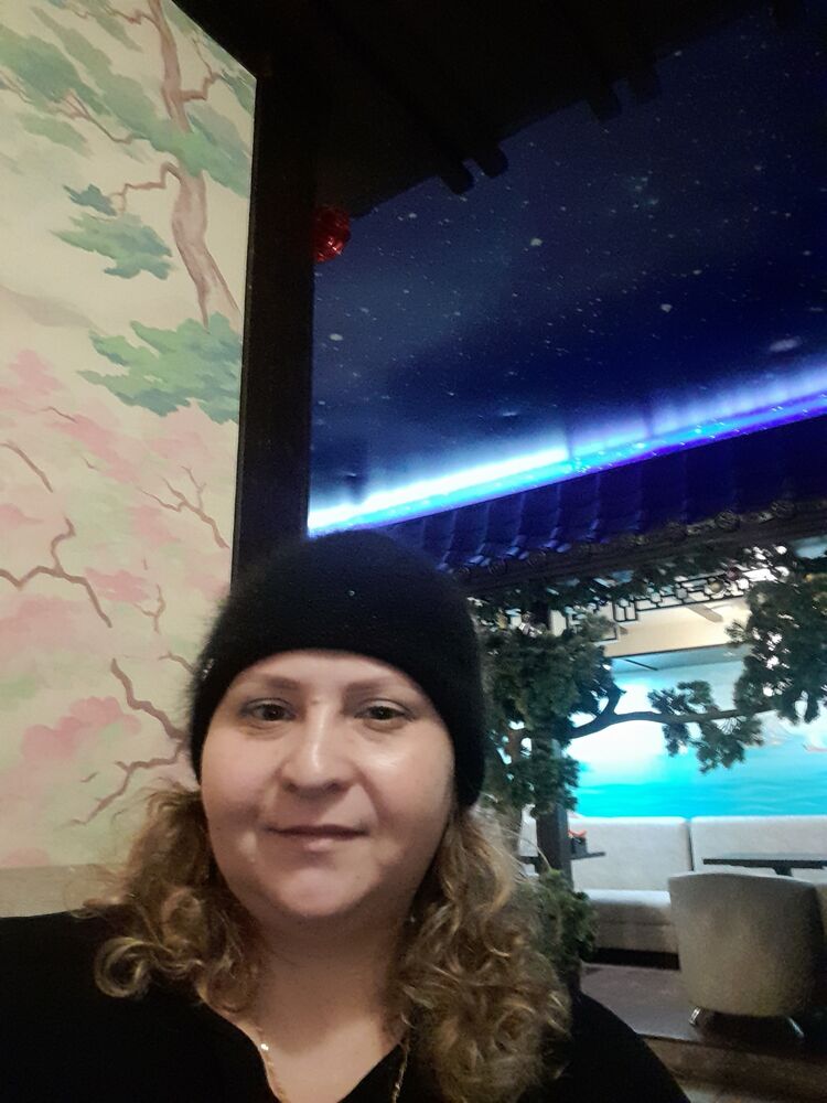  48779658  , 39 ,    