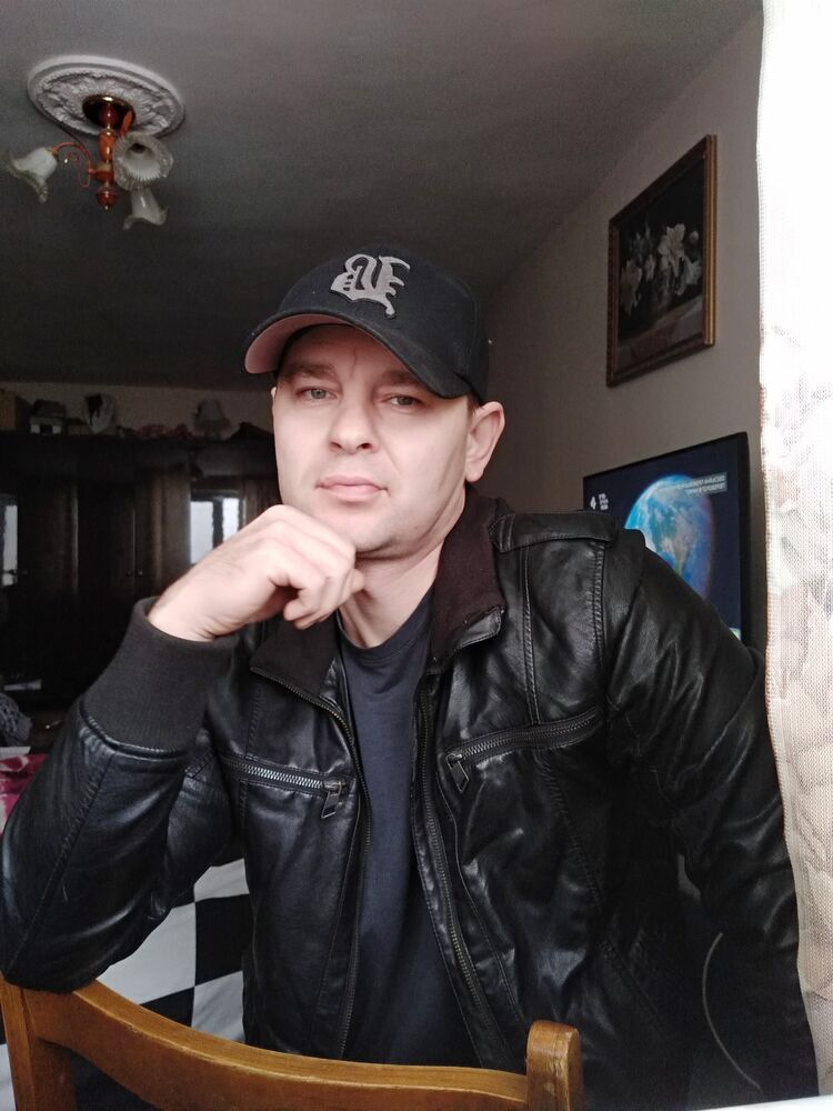 ���� 23040008 ������� Rav, 42 ����, ���� ���������� � ������