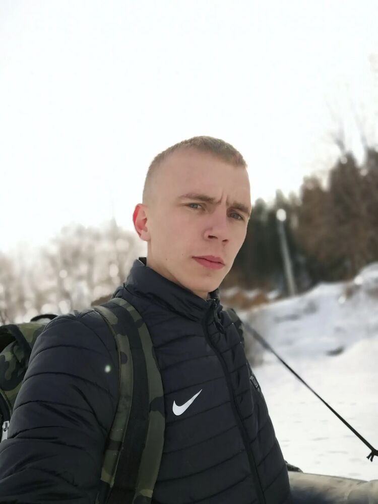  ,   Viktor, 28 ,   ,   , c , 