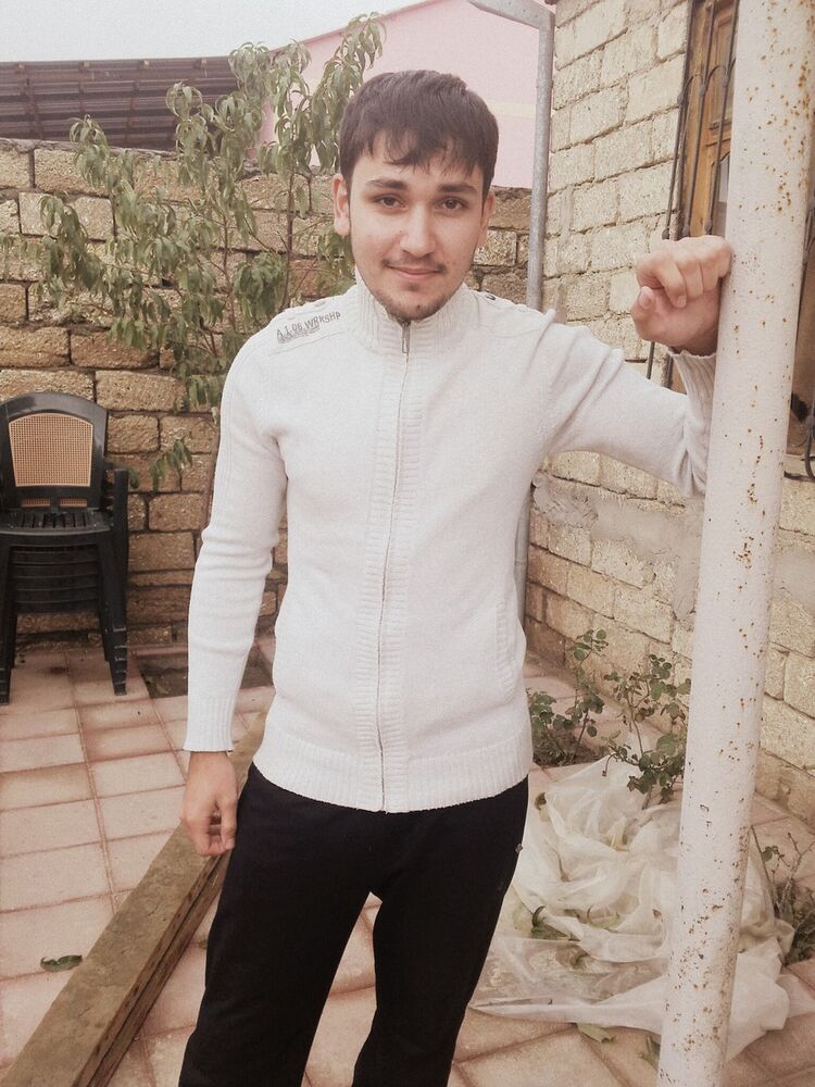  ,   Ramin, 33 ,   