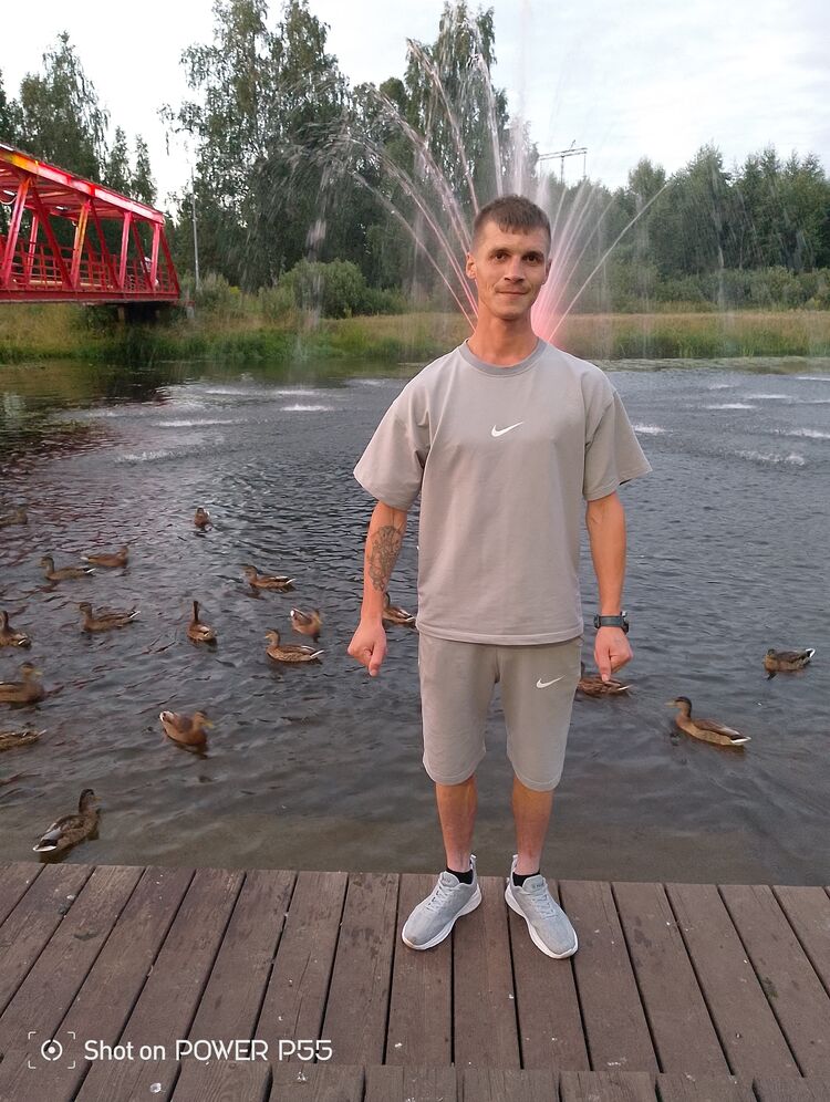  45426068  Igor, 29 ,    