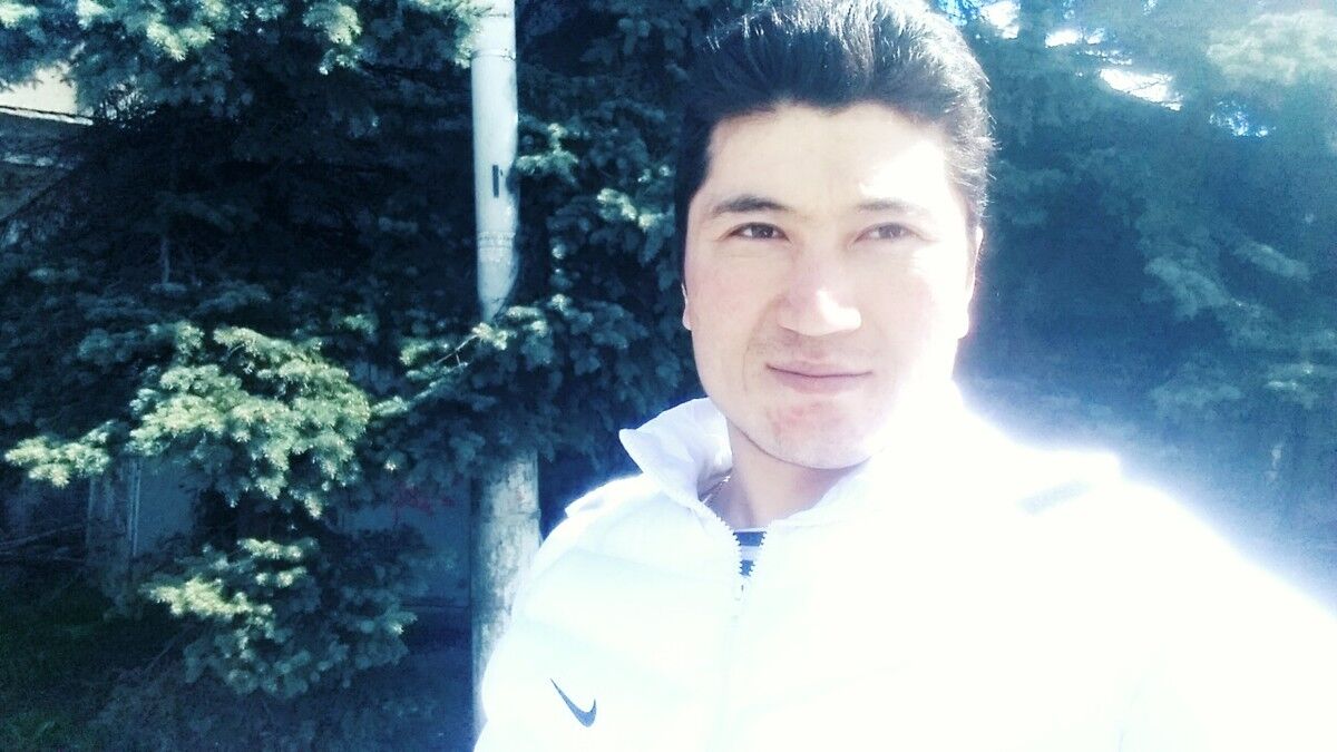  9537688  Azim, 31 ,    