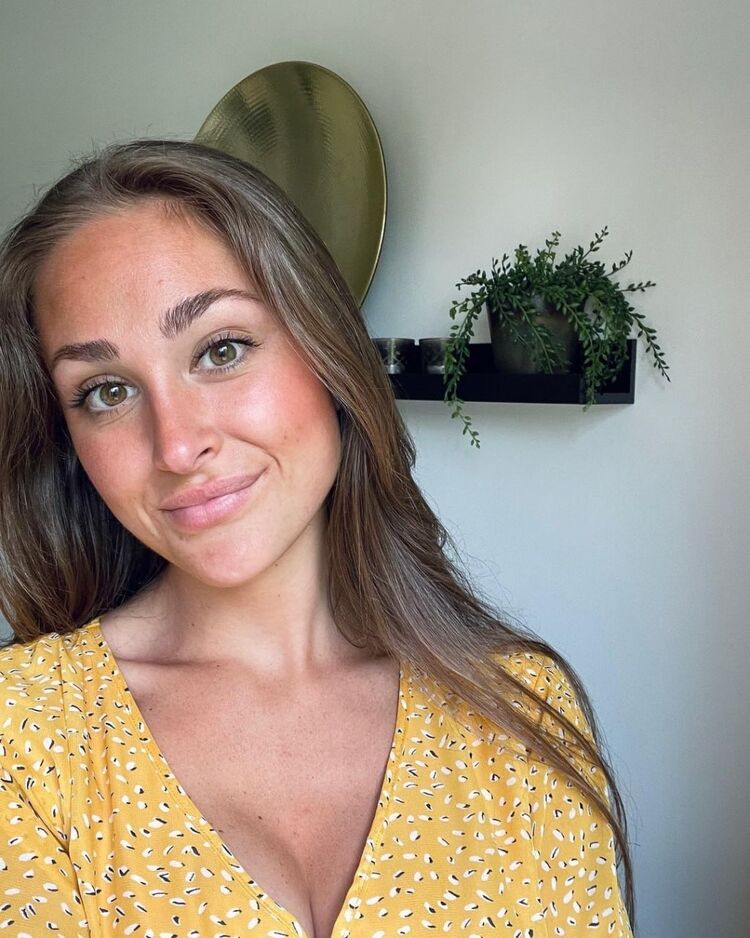 ���� 40437458 ������� ���������, 32 ����, ���� ���������� � �����