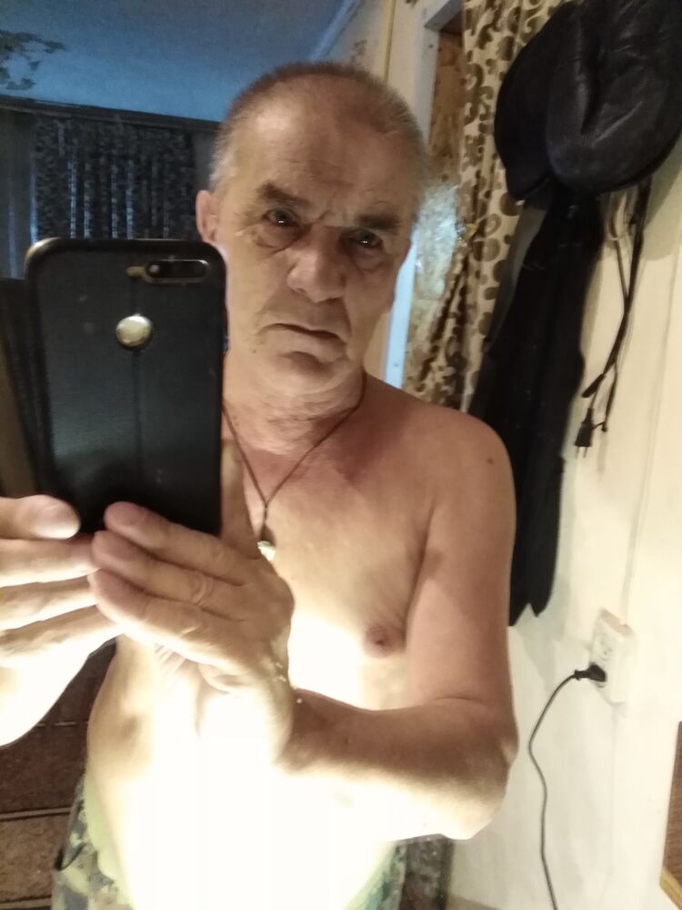  46856468  , 61 ,    
