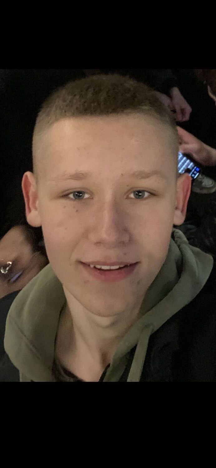  42663818  , 19 ,    