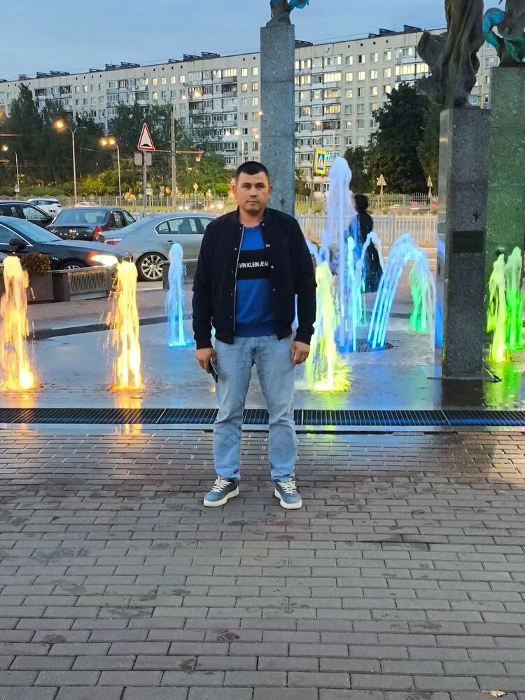  53068568  , 37 ,    -