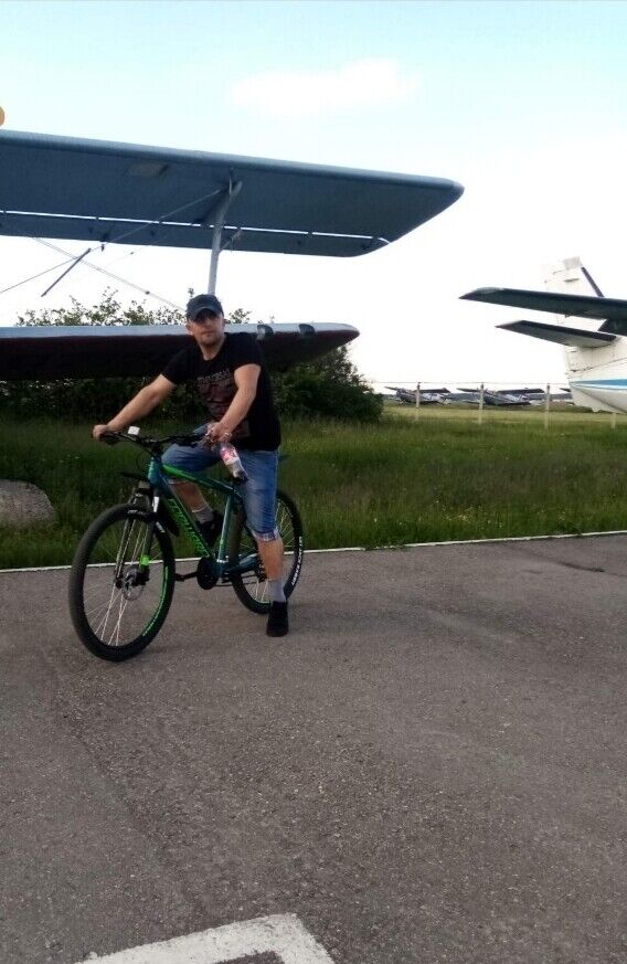 ���� 21608428 ������� �����, 44 ����, ���� ���������� � ������