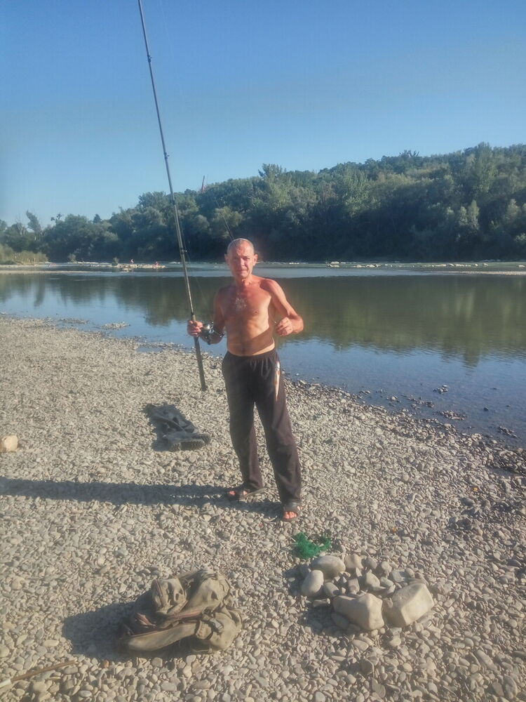 21319258  , 61 ,    