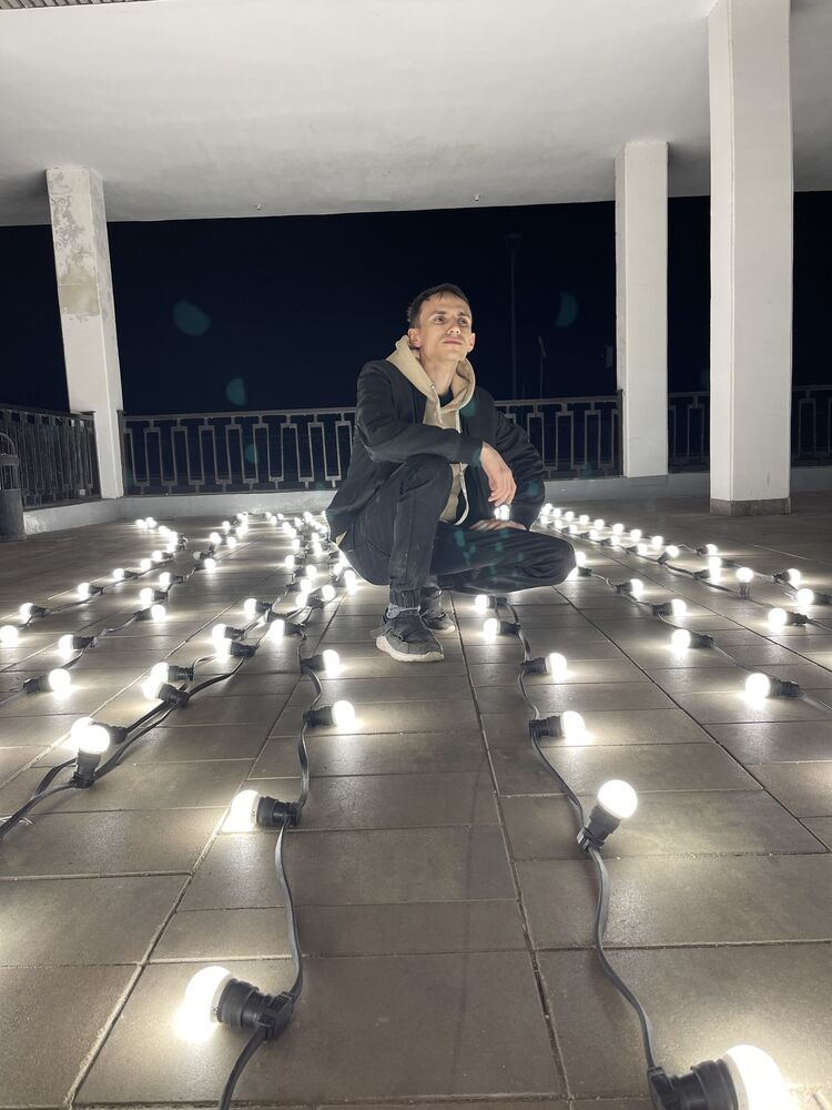  ,   , 28 ,   