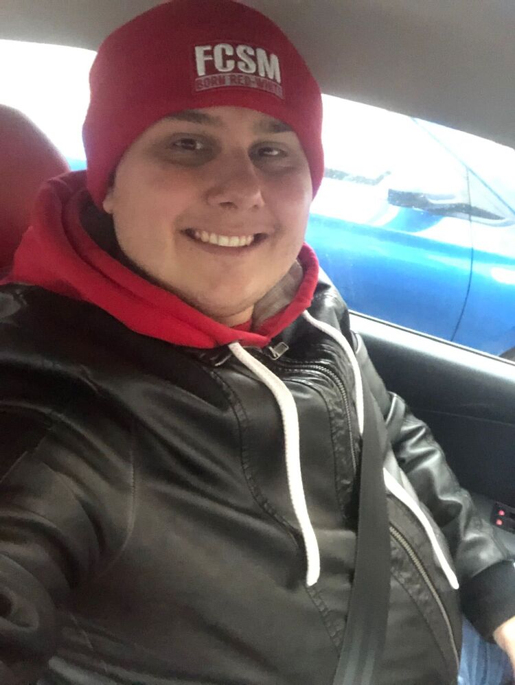  32563278  , 35 ,    