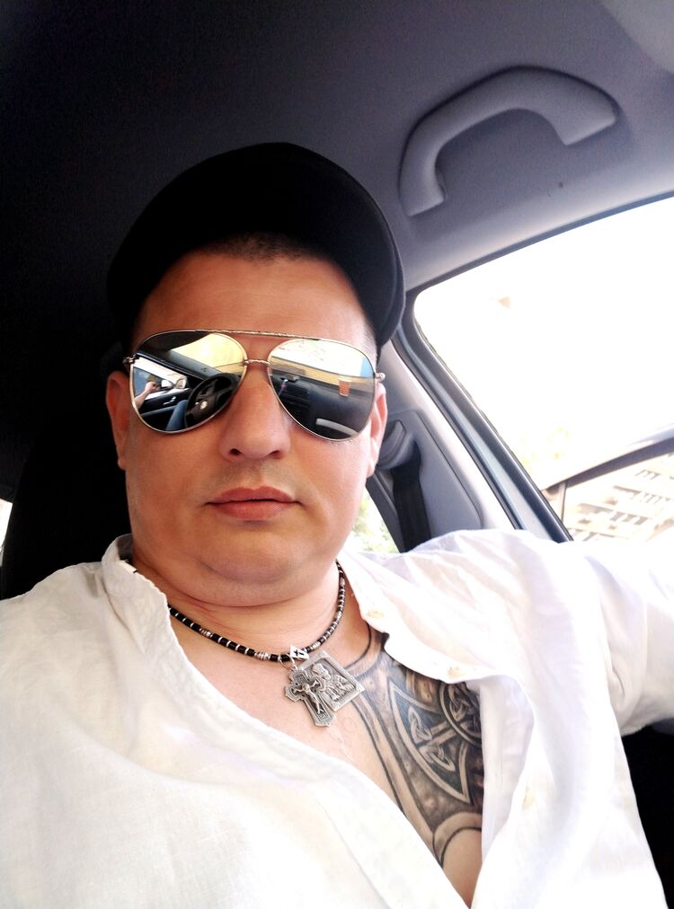  51394968  , 37 ,    