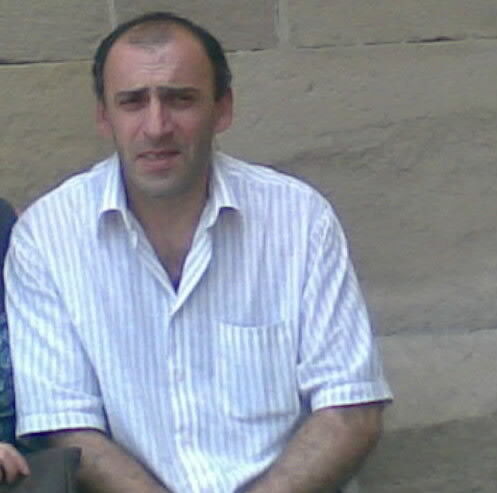  4299518  Omari, 58 ,    