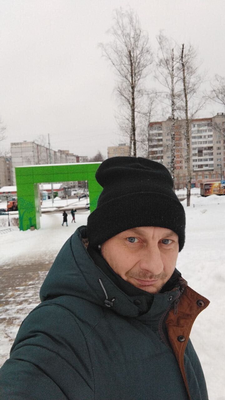  31568388  , 33 ,    