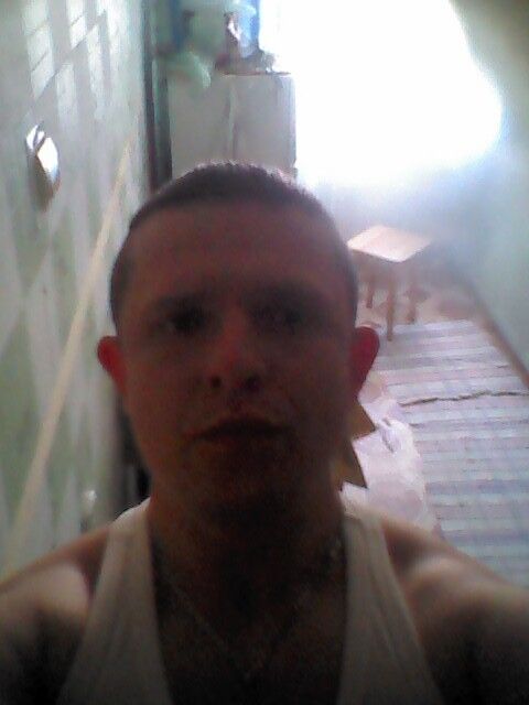  10149318  Valik, 34 ,    