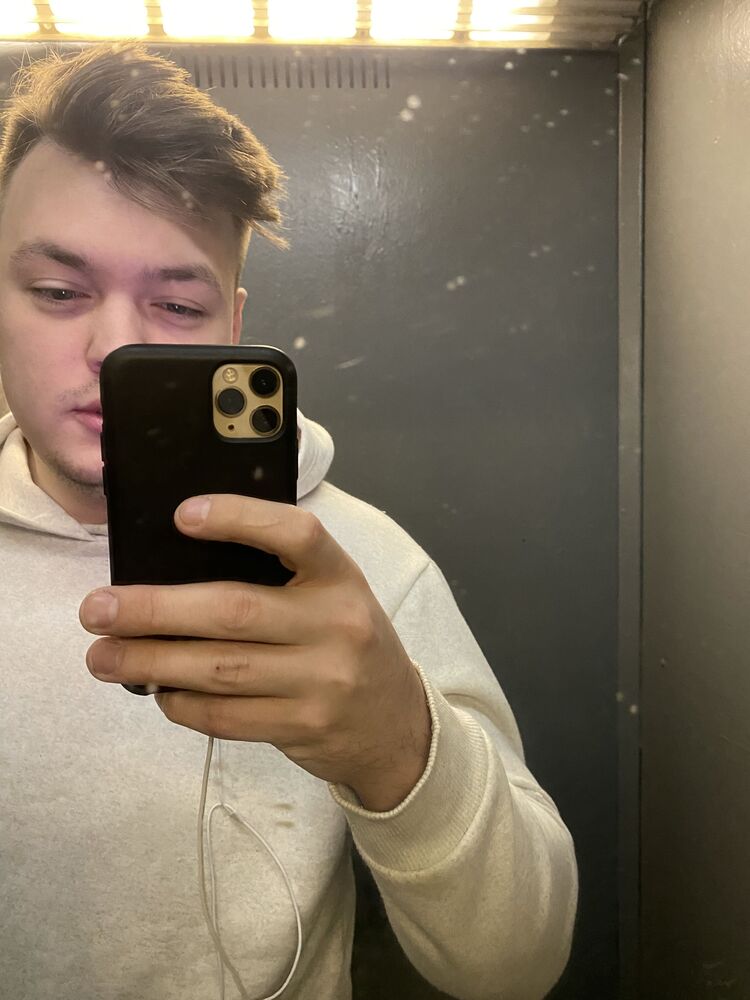  52726328  , 27 ,    