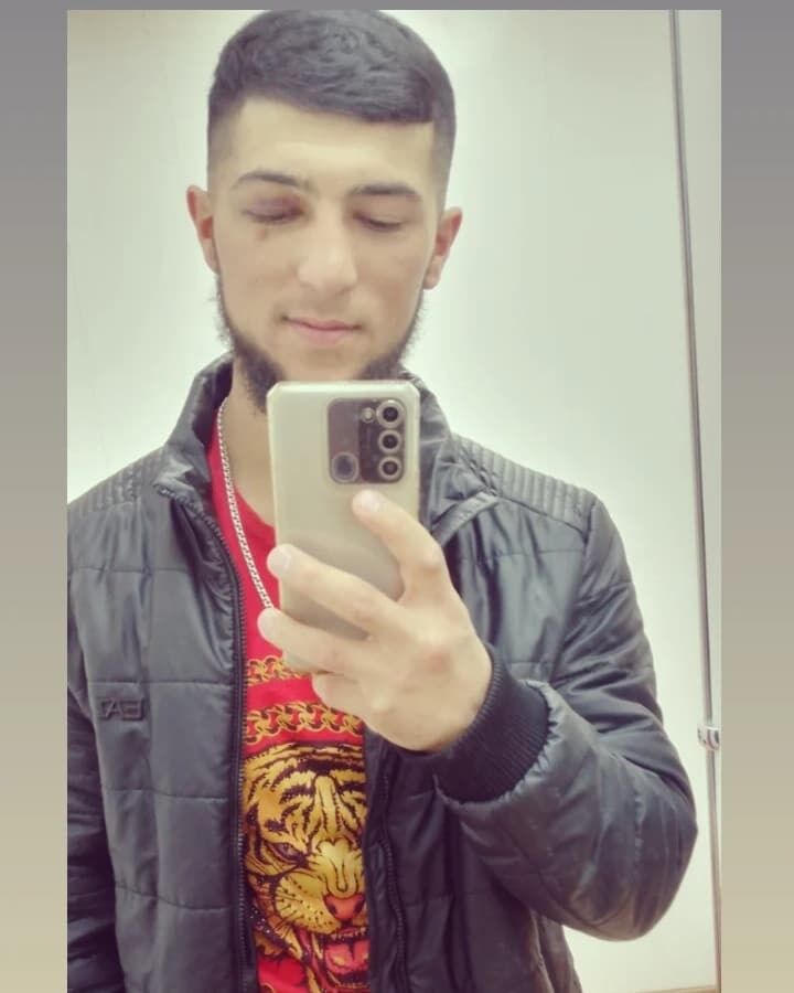  46910178  , 26 ,    