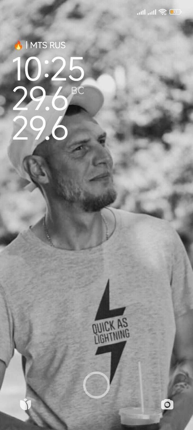  52637628  Pavel, 37 ,    