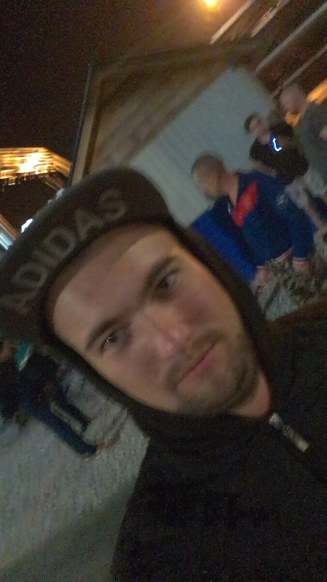 ���� 17047588 ������� �����, 32 ����, ���� ���������� � ��������