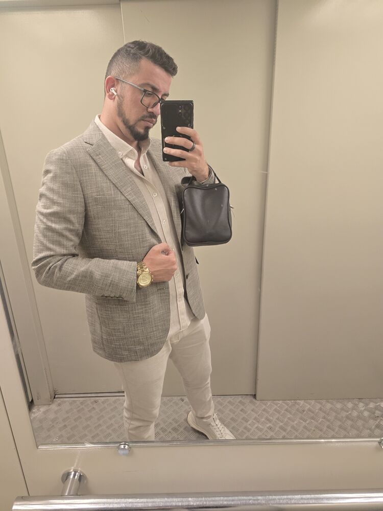  54062158  ALEXKNOXX, 31 ,    