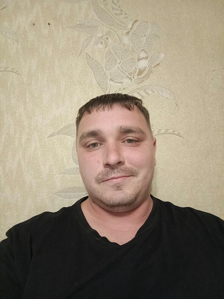  46911498  , 32 ,    