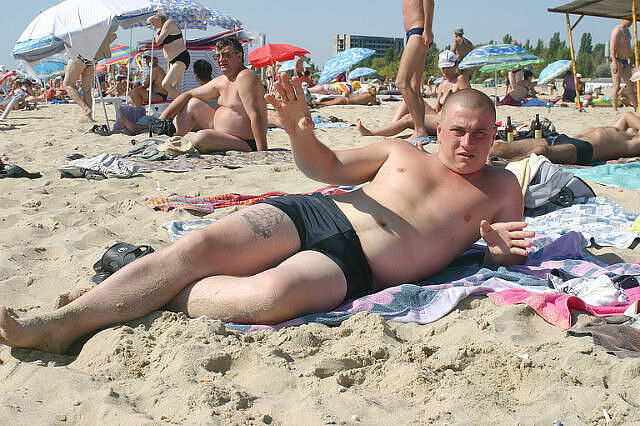  ,   Tudor, 42 ,     , c 