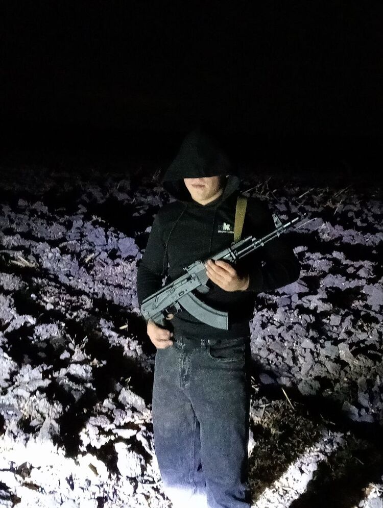 ���� 48750298 ����� ����, 20 ���, ���� ���������� � ������