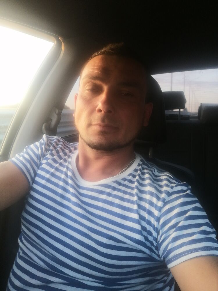  40776748  , 40 ,    