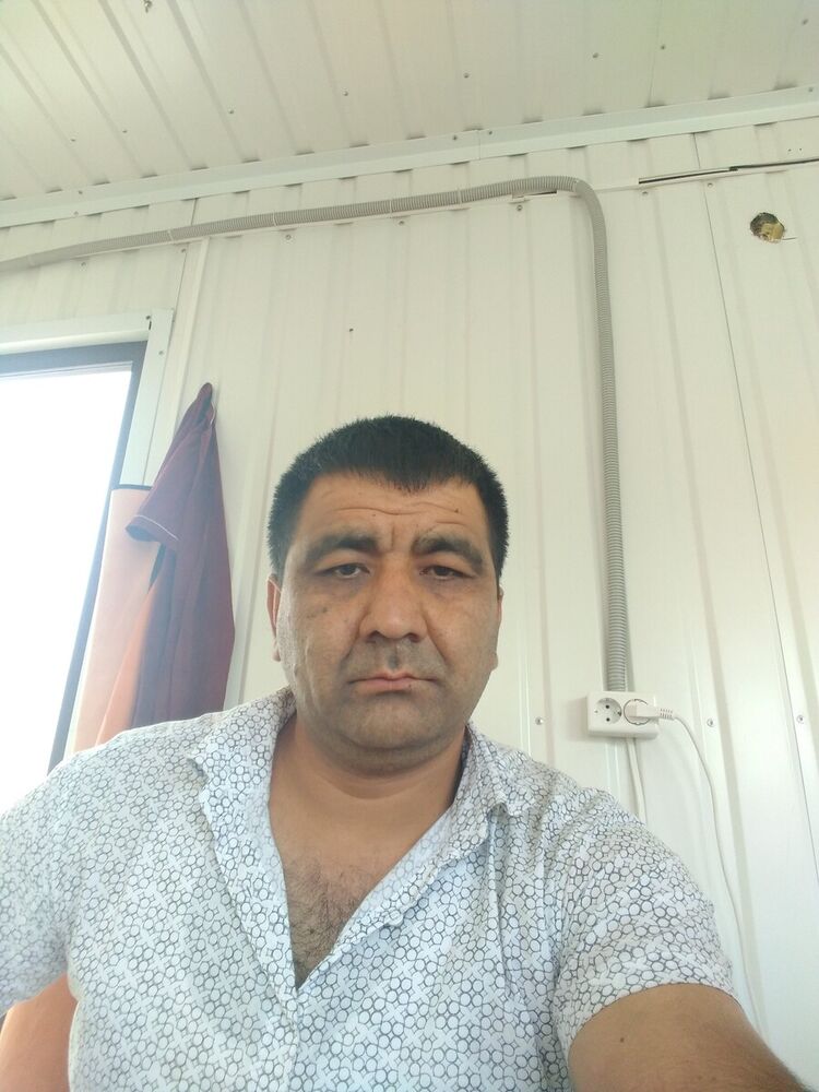  ,   Gulomjon, 42 ,   