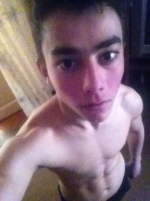  ,   HAKOB, 28 ,   