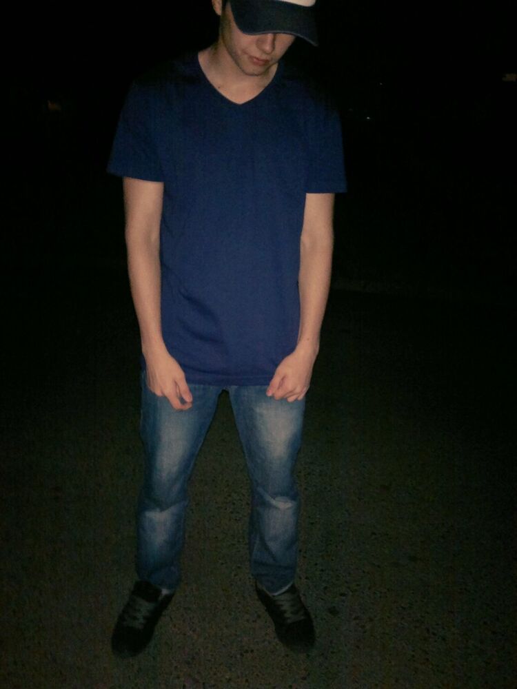  4558818  Akrom, 29 ,    