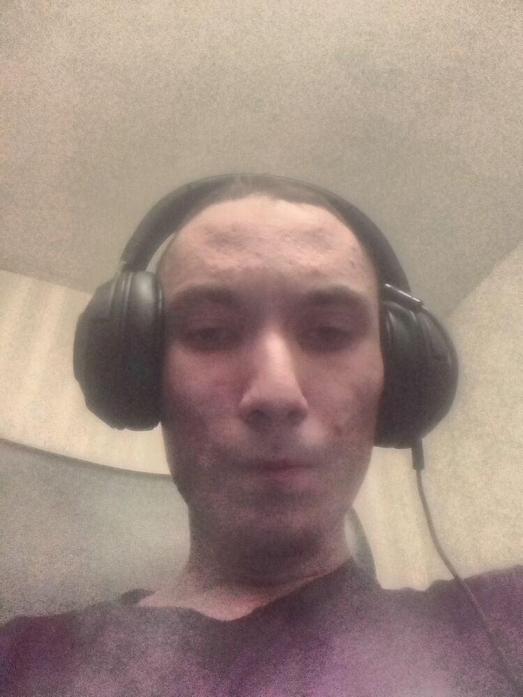  38424178  , 23 ,    