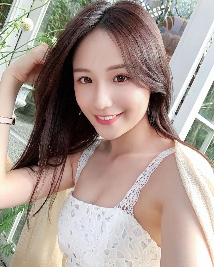  Hong Kong,   Annie, 31 ,     , c , 