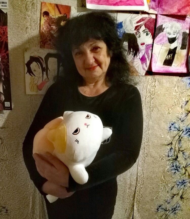  31624648  Elena L, 63 ,    